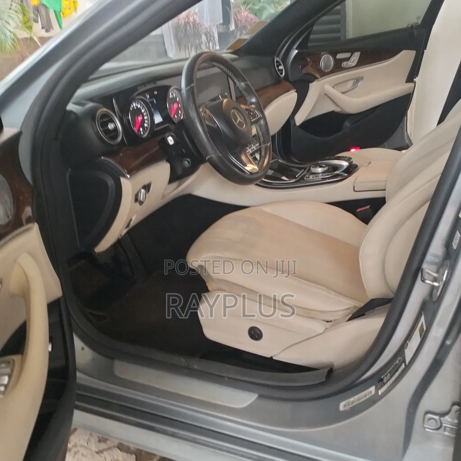 Mercedes-Benz E300 2017 Gray