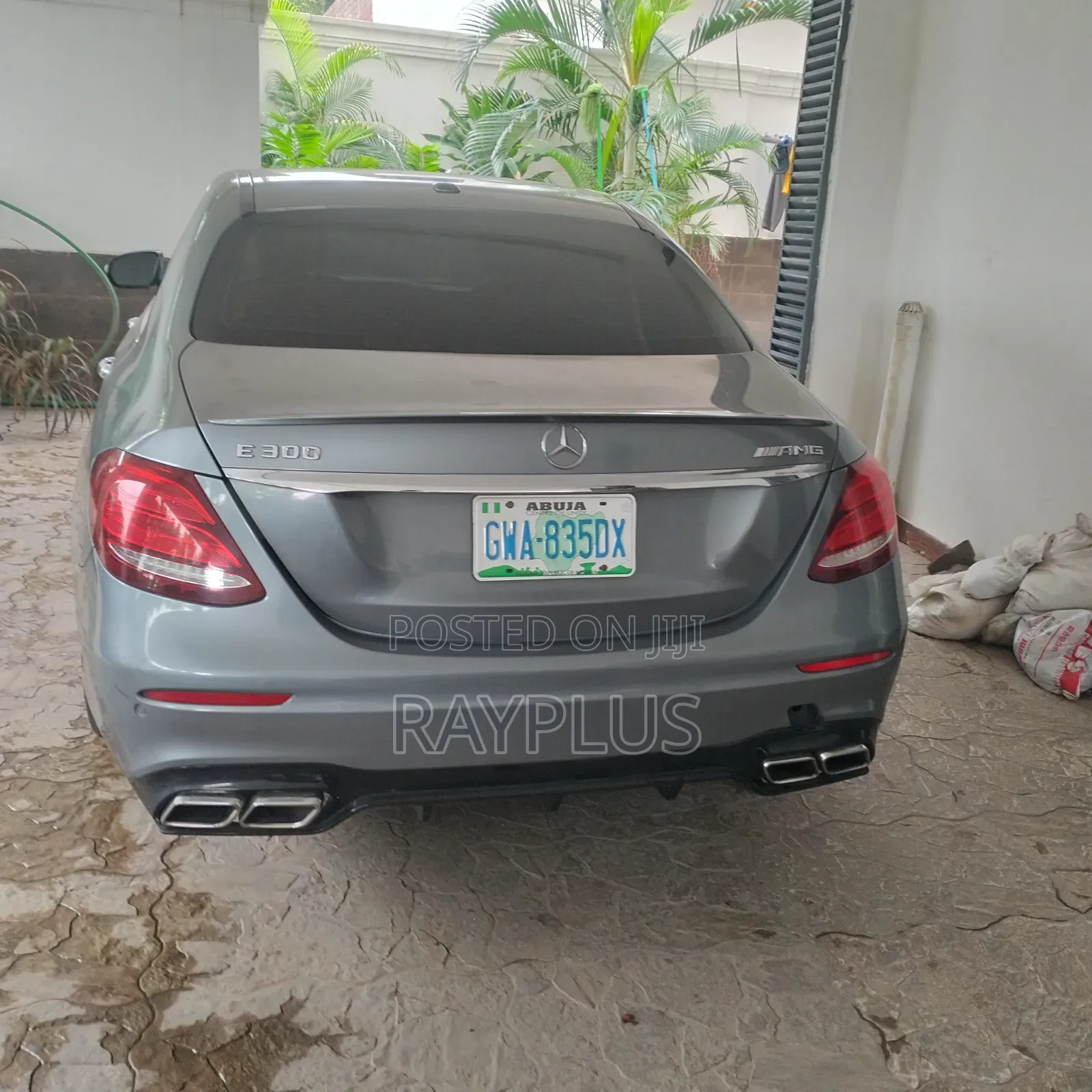 Mercedes-Benz E300 2017 Gray