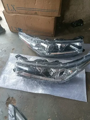 Headlamp for Toyota Highlander 2018