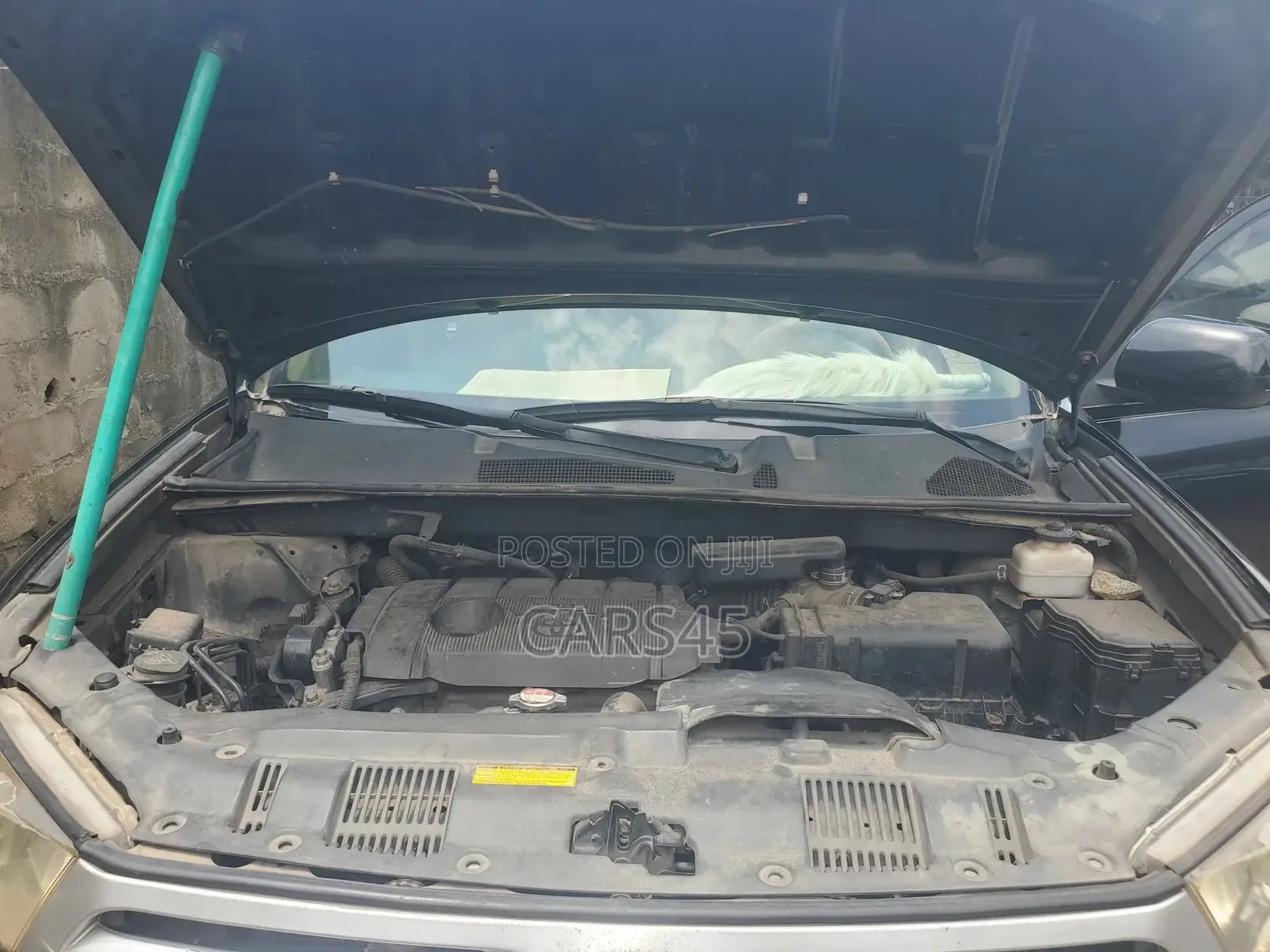 Toyota Highlander SE 2012 Black