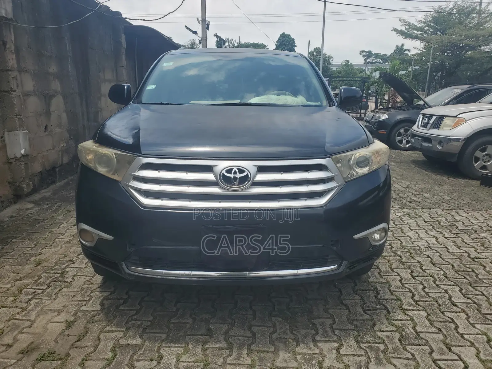 Toyota Highlander SE 2012 Black
