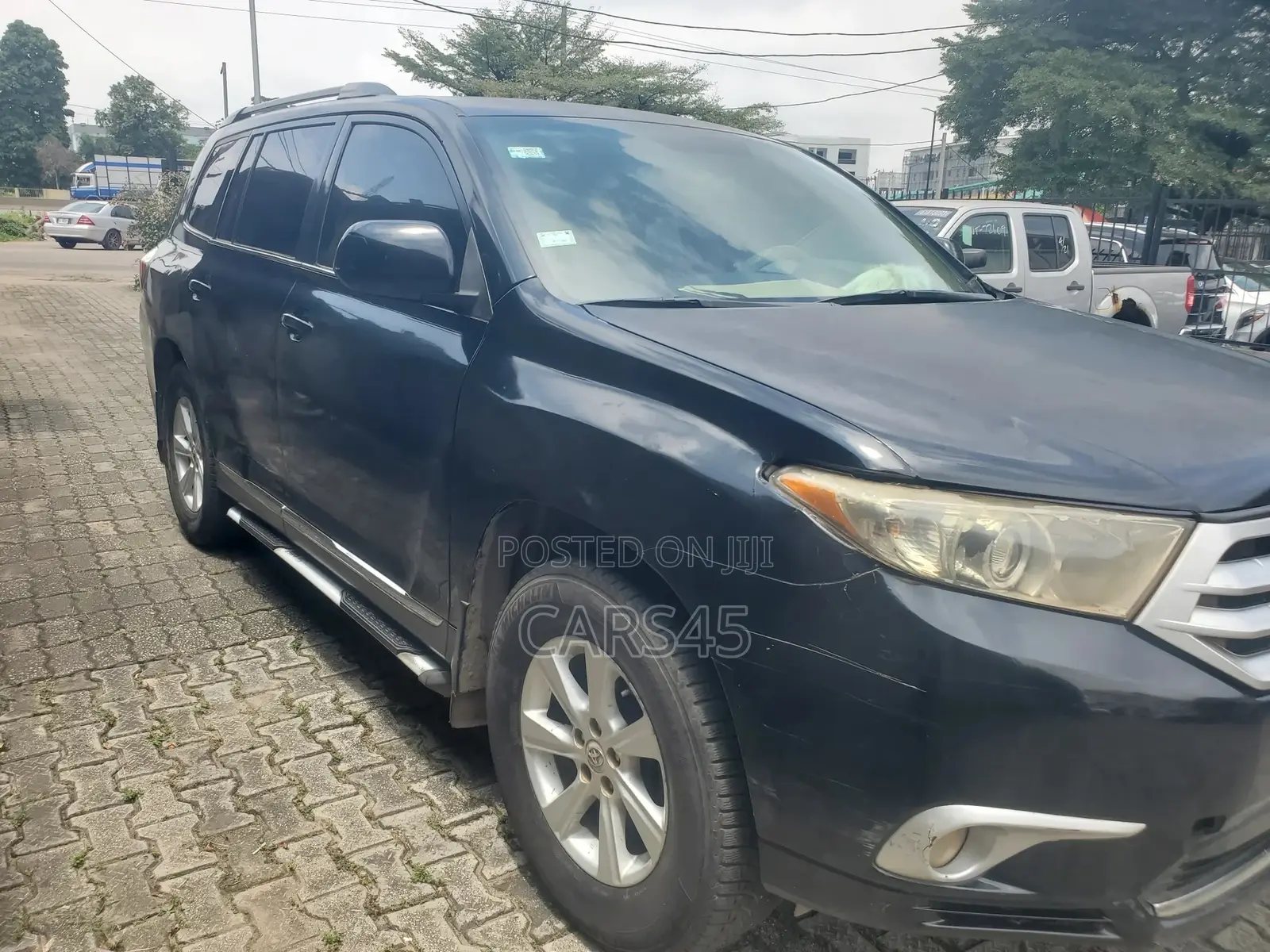 Toyota Highlander SE 2012 Black