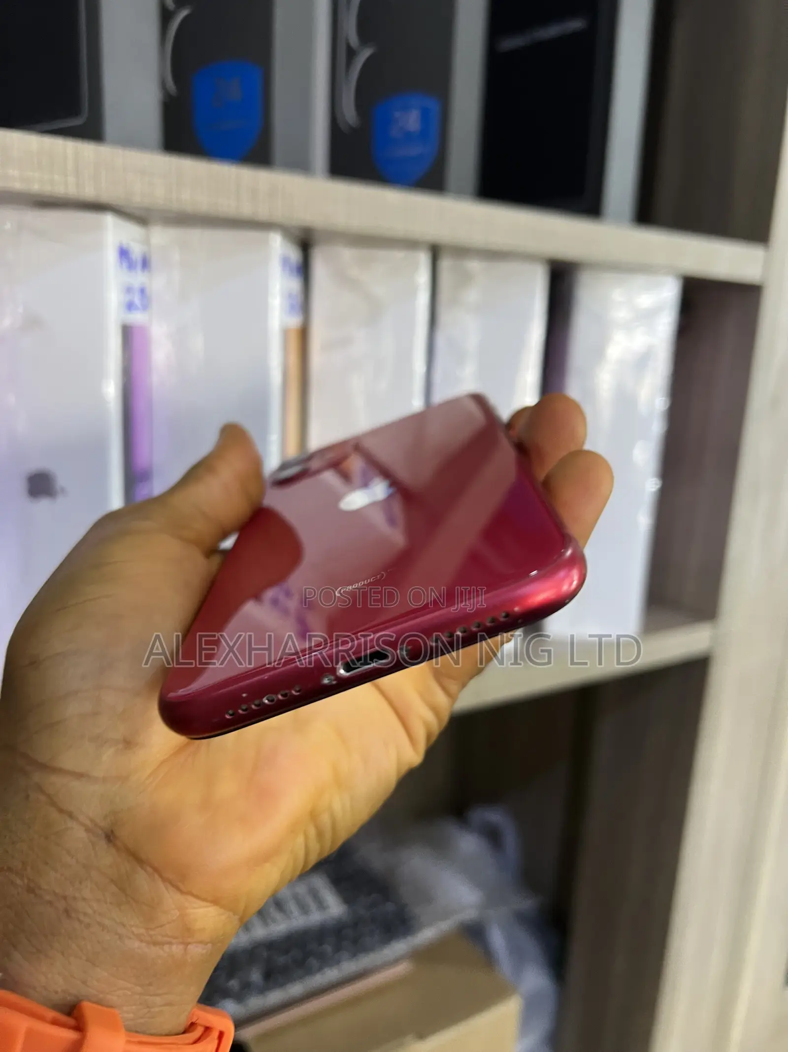 Apple iPhone 11 64 GB Red