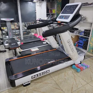 6HP Commercial Treadmill 180kg Load 0-20km/H 18.5" LCD