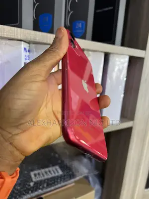 Apple iPhone 11 64 GB Red