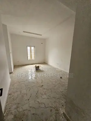 3bdrm Apartment in Private, Kaura for rent