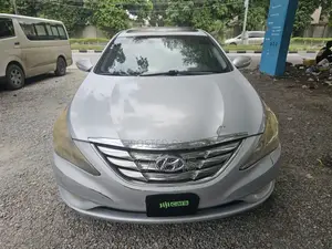 Hyundai Sonata 2011 Silver