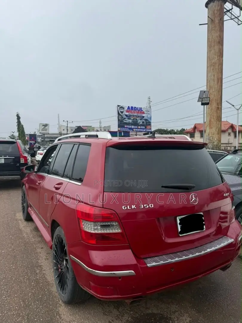 Mercedes-Benz GLK-Class 2010 Red