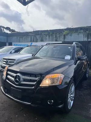 Mercedes-Benz GLK-Class 2012 Black