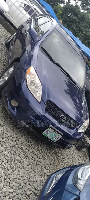 Toyota Matrix 2004 Blue