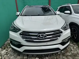 Hyundai Santa Fe Limited Ultimate FWD 2018 White