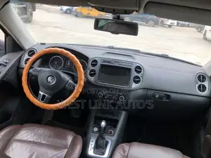 Volkswagen Tiguan S with Sunroof 2013 Gray