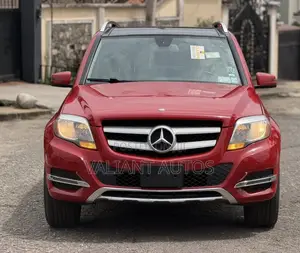 Mercedes-Benz GLK-Class 2014 Red