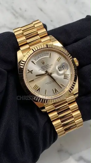Men’s Wristwatch