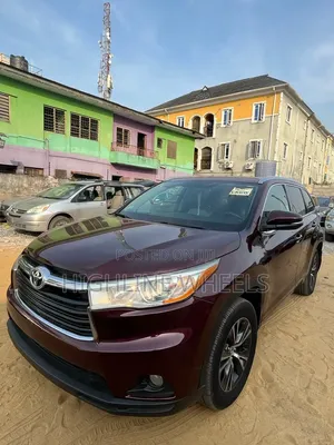 Toyota Highlander 2015 Burgundy