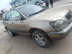 Lexus RX 300 2001 Gold