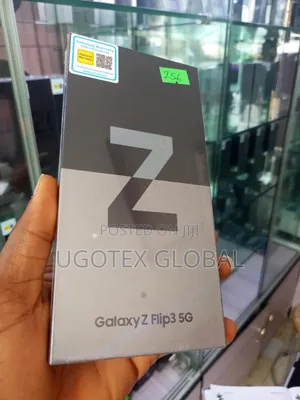 New Samsung Galaxy Z Flip3 5G 256 GB Purple