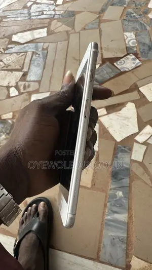 Apple iPhone 7 Plus 128 GB Silver