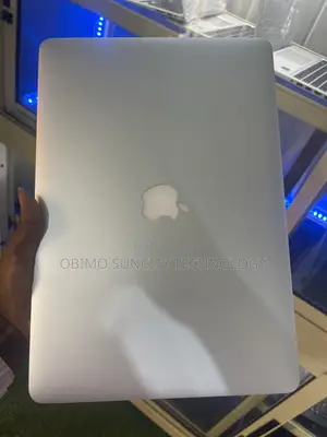 Laptop Apple MacBook Pro 2015 16GB Intel Core i7 SSD 256GB