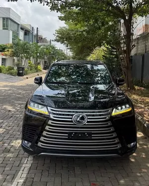 Lexus LX 600 2023 Black