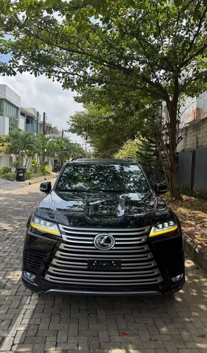 Lexus LX 600 2023 Black