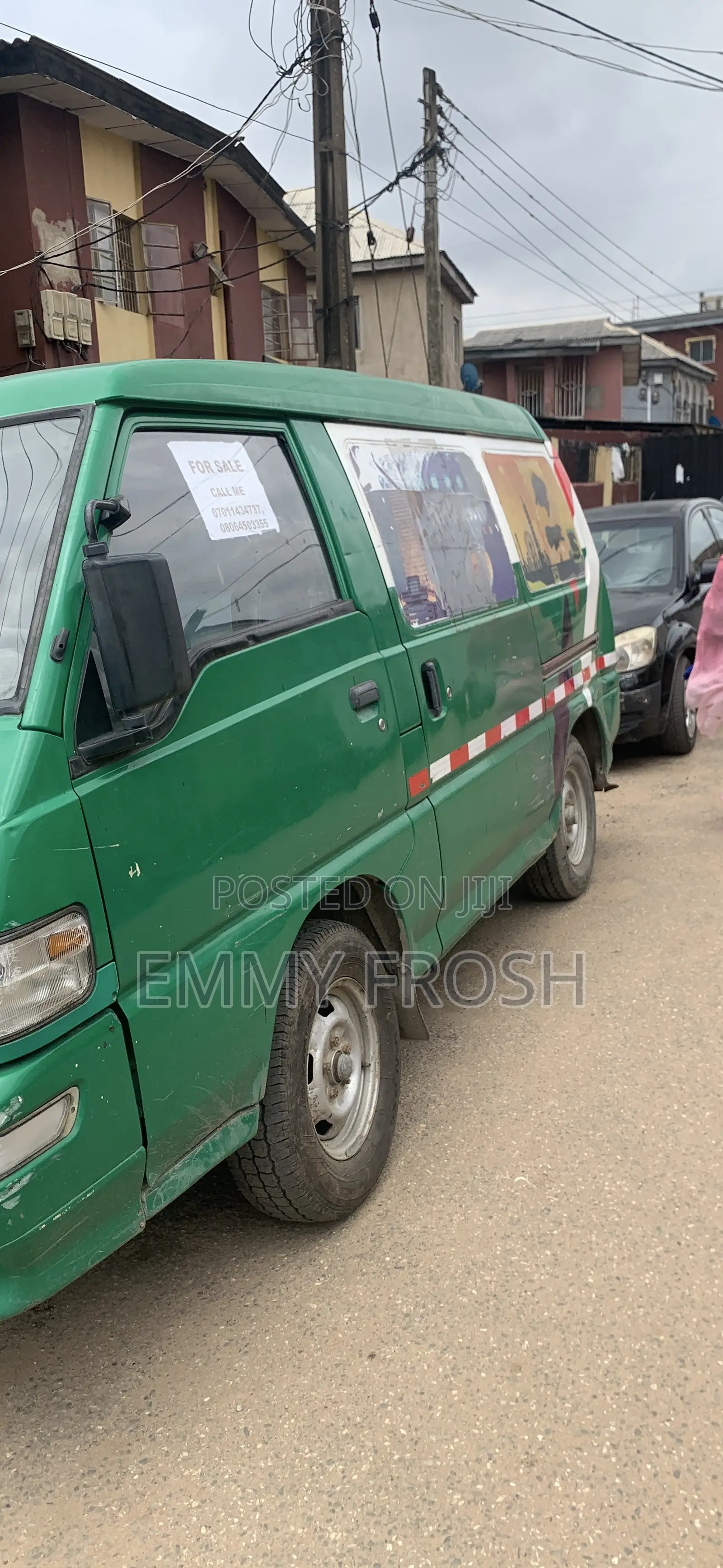 Mitsubishi L300 2005 Green