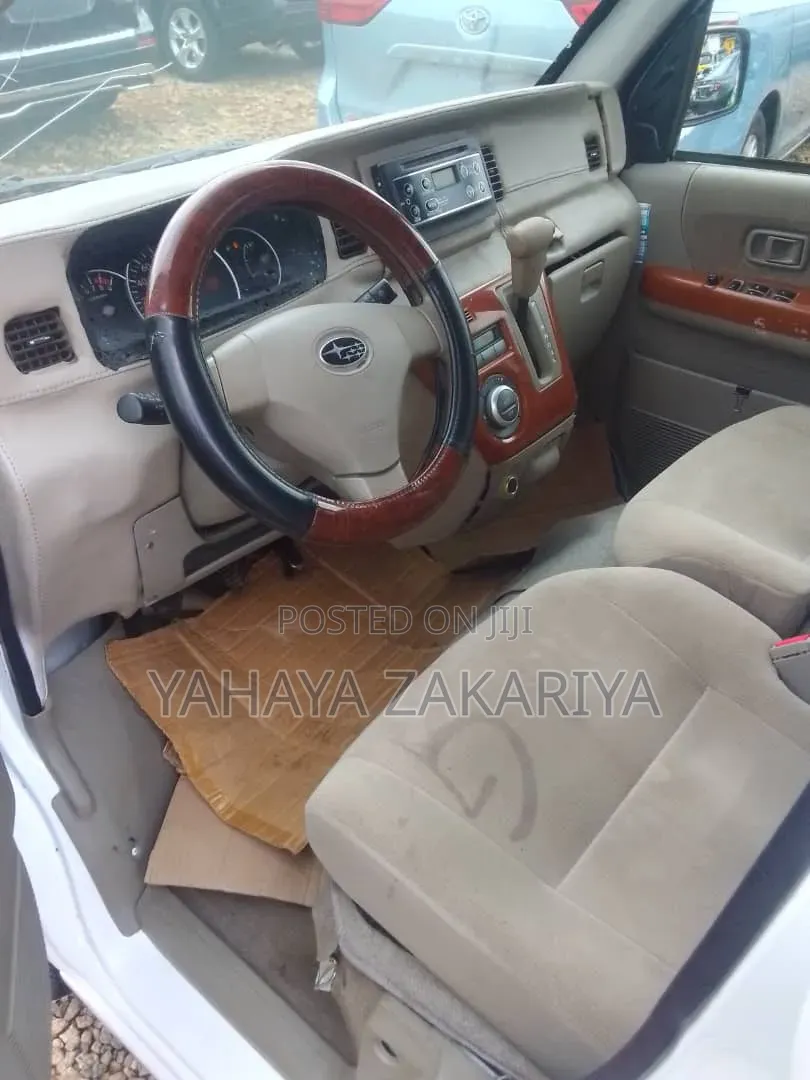 Daihatsu Hijet 2006 White