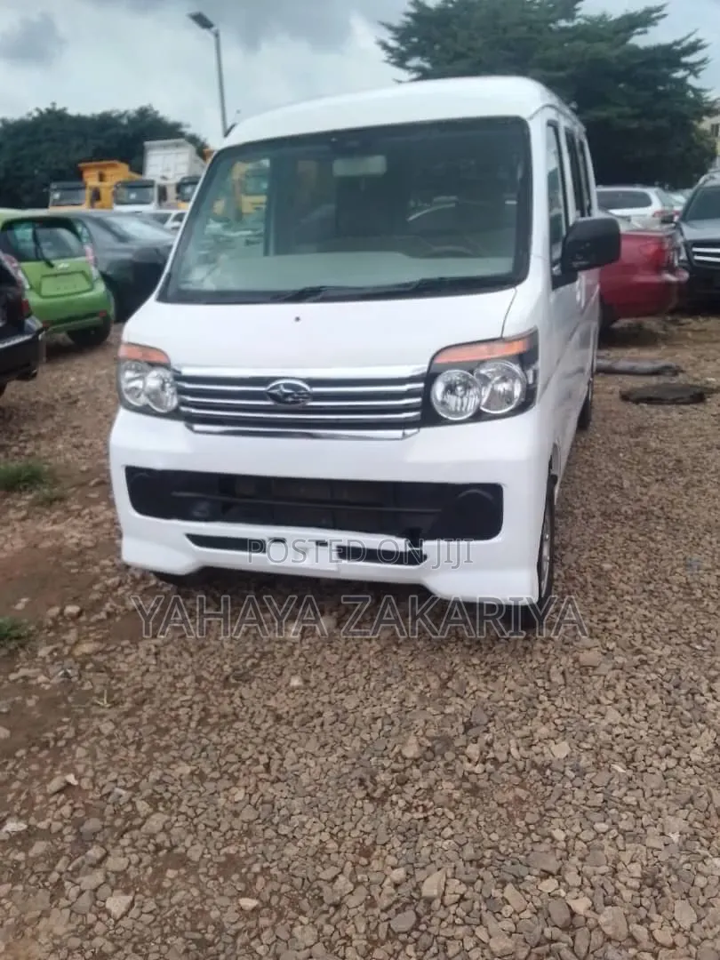 Daihatsu Hijet 2006 White