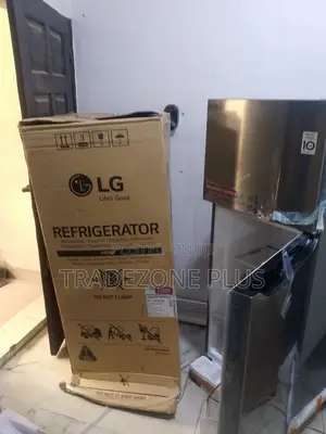 LG 260L Double Door Inverter Fridge – Keep Food Fresh