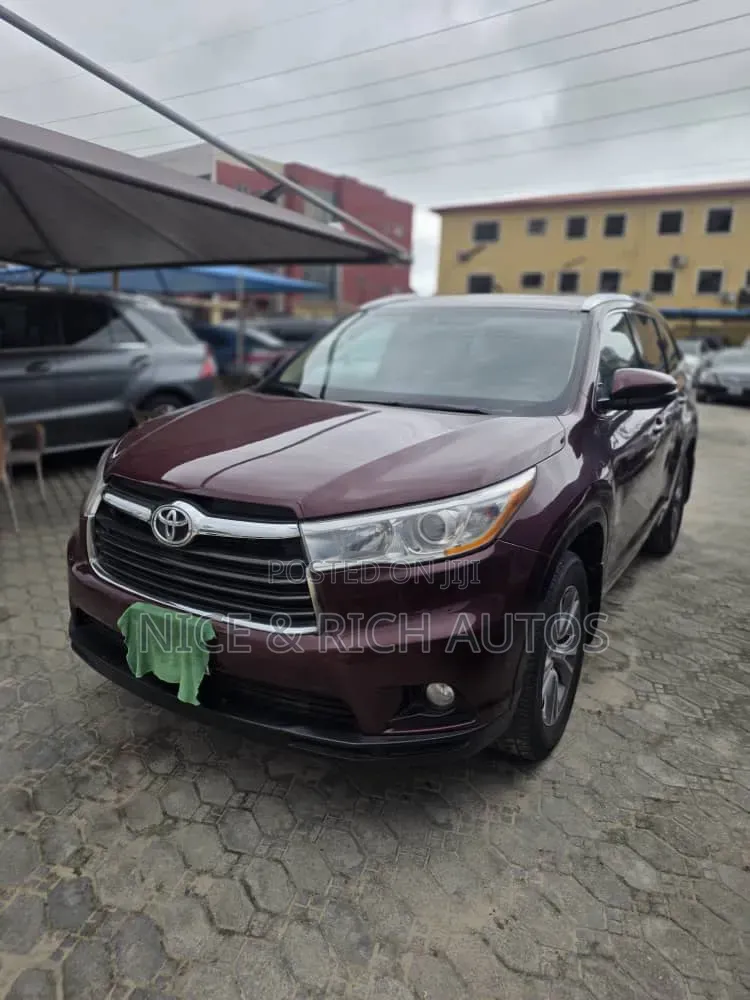 Toyota Highlander 2014 Red