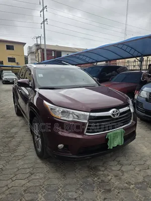Toyota Highlander 2014 Red