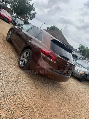 Toyota Venza LE AWD V6 2013 Brown