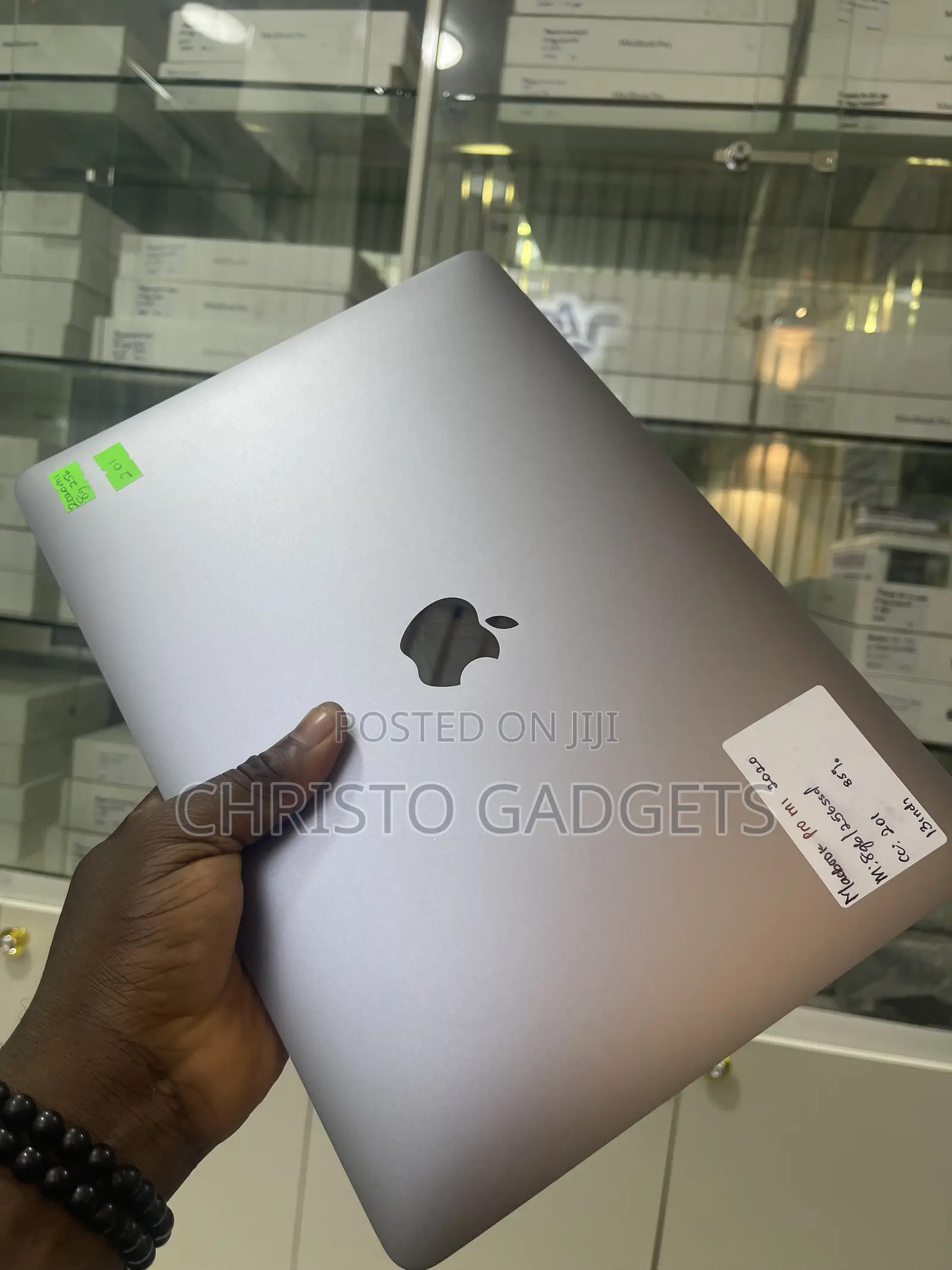 Laptop Apple MacBook Pro 2020 8GB Apple M1 Pro SSD 256GB