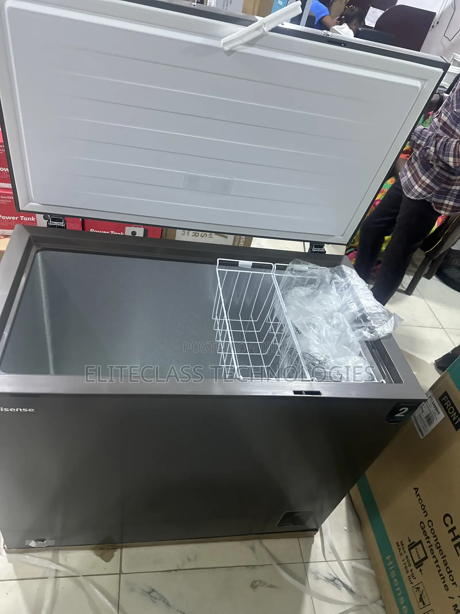 Hisense 250L Chest Freezer With Inverter Technology