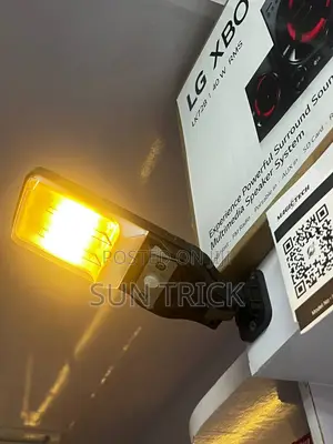 Suntrick Solar Sensor Wall Light