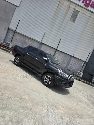 Toyota Hilux 2020 Black