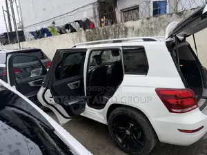 Mercedes-Benz GLK-Class 350 4MATIC 2014 White