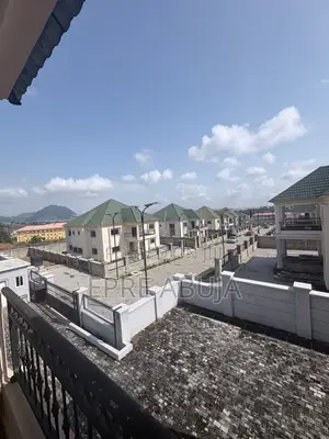 5bdrm Duplex in Maitama for sale