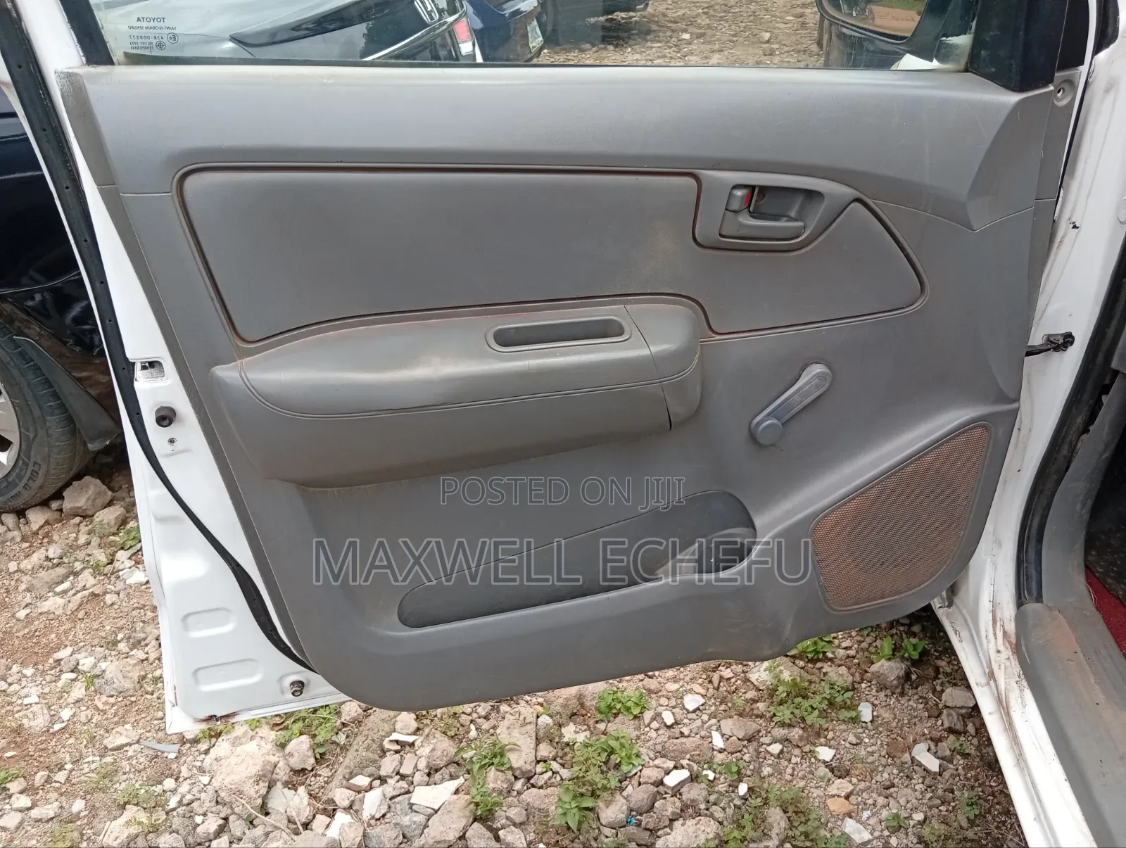 Toyota Hilux 2014 White