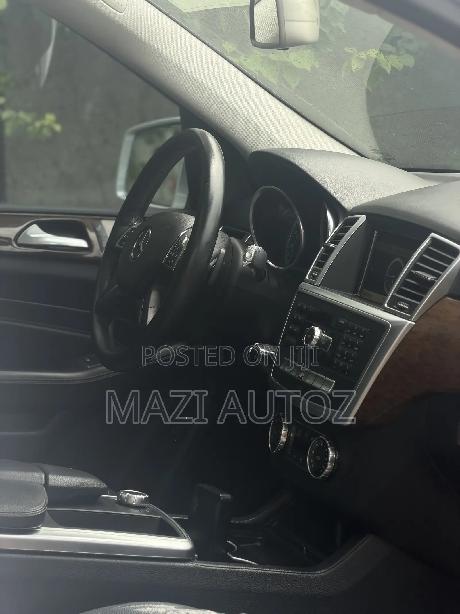 Mercedes-Benz M Class 2012 Silver