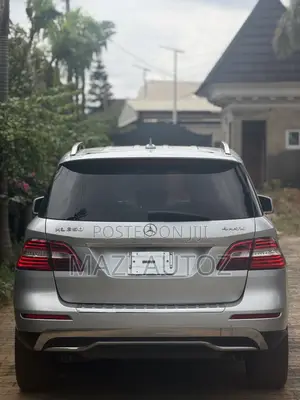Mercedes-Benz M Class 2012 Silver