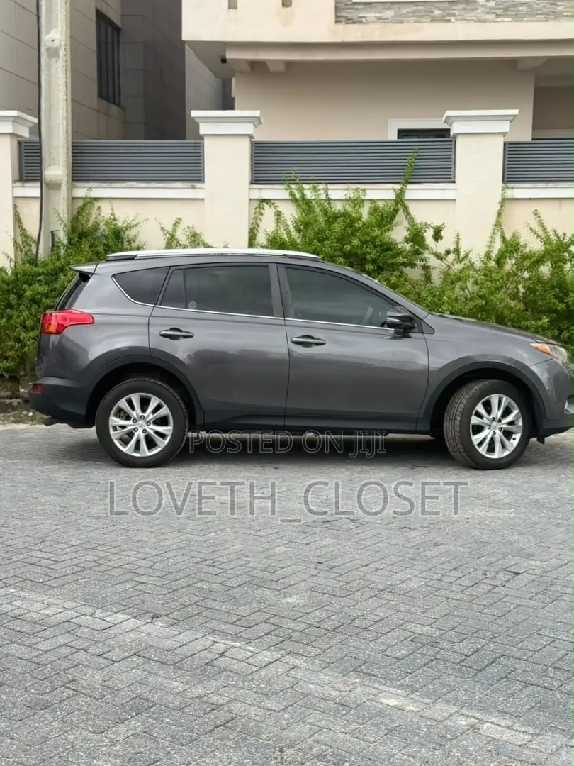 Toyota RAV4 2014 Gray