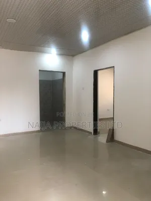 2bdrm Apartment in Lekki Phase 1 for rent