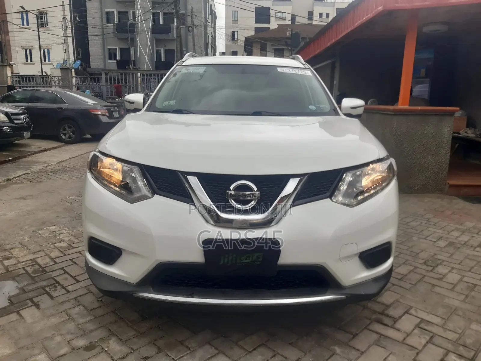 Nissan Rogue 2016 White