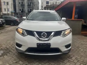 Nissan Rogue 2016 White