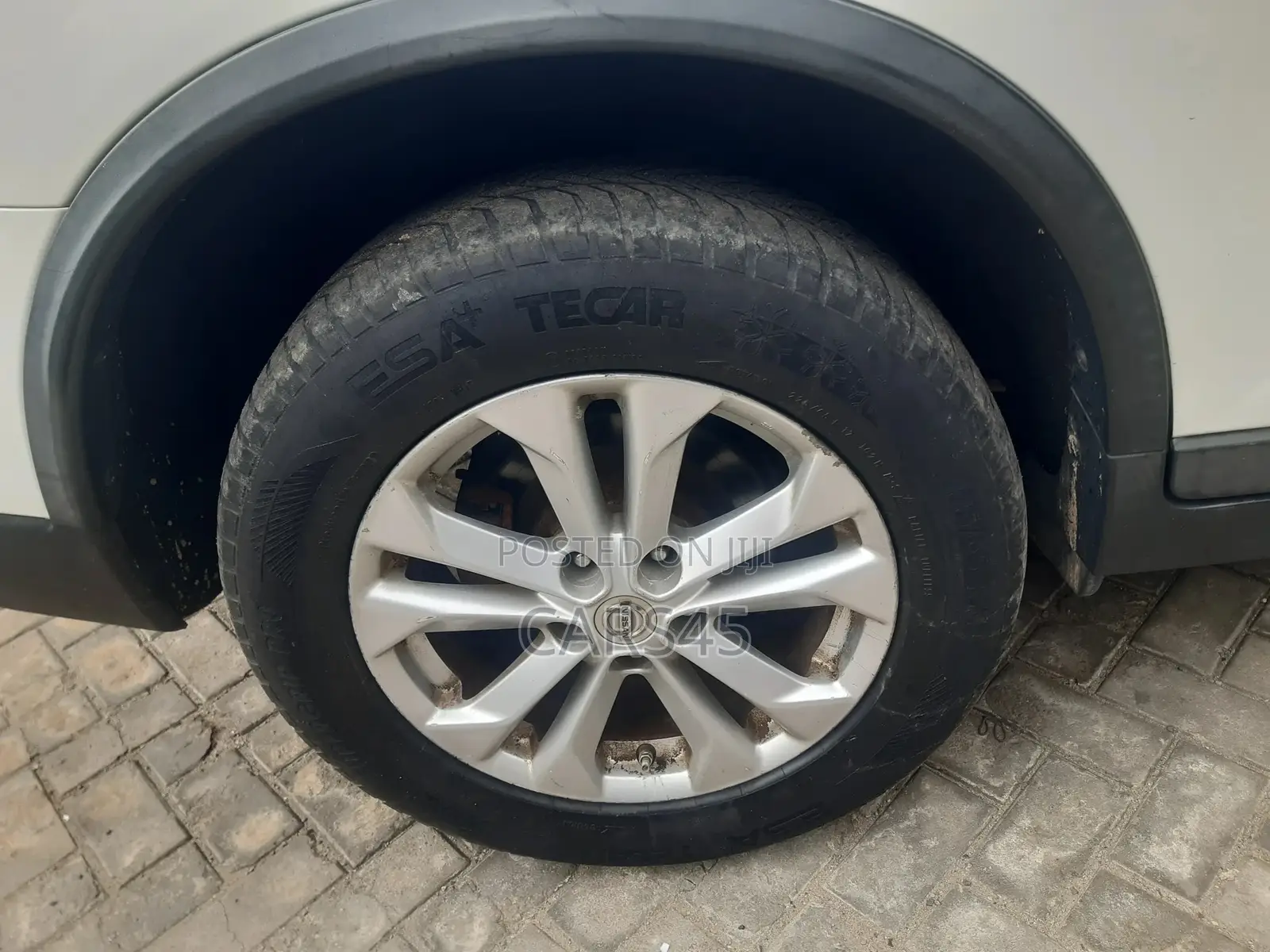Nissan Rogue 2016 White