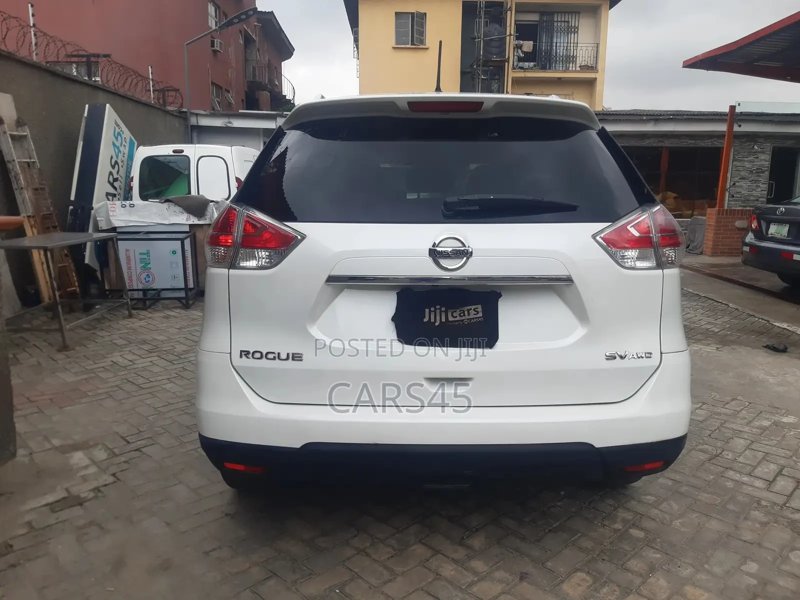 Nissan Rogue 2016 White