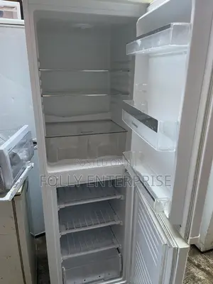 Freestanding Hoover Bottom-Freezer Refridgerator