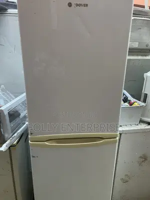 Freestanding Hoover Bottom-Freezer Refridgerator
