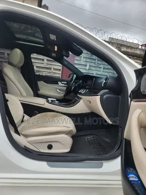 Mercedes-Benz E300 2019 White